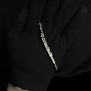 Silver Bracelets by RKJewellersKhanna