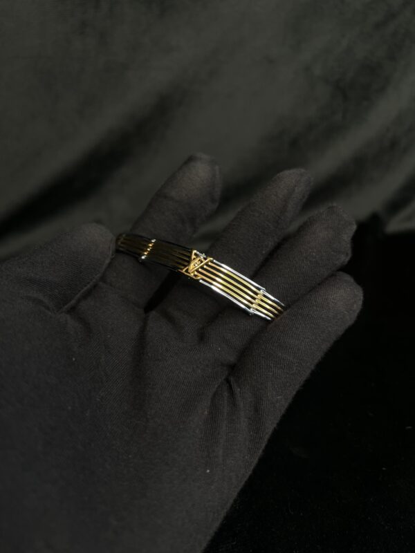 Silver Bracelets by RKJewellersKhanna