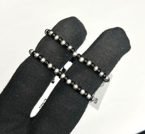 Classic Black and Silver Nazariya