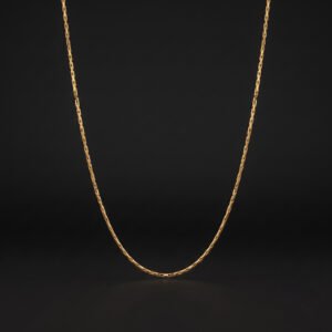 gold chain commercial photograph 2k 202608060131